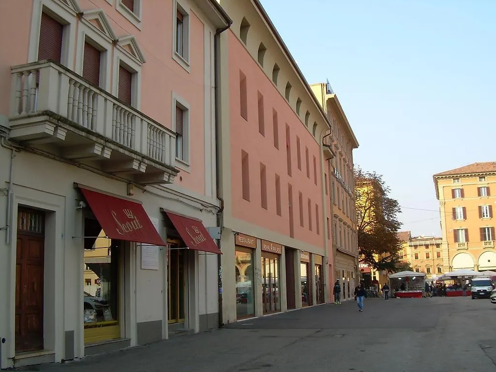 Travel House Bologna 아파트