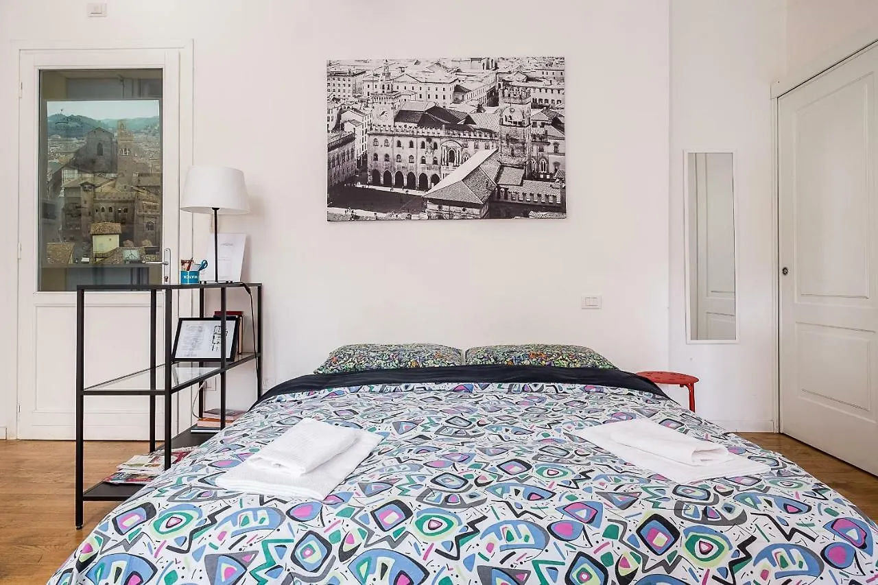 Travel House Bologna 아파트